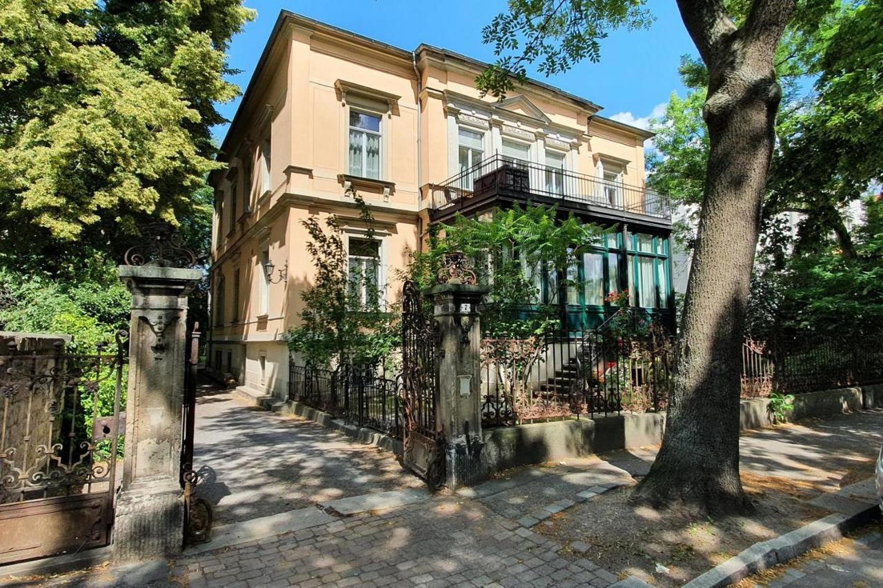 Ferienwohnungen Villa Haniel Hugo Drezno Zewnętrze zdjęcie